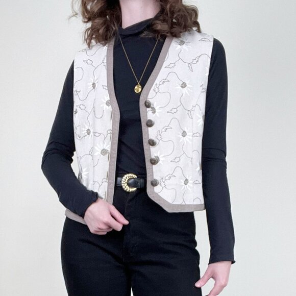 Vintage Folk Floral Embroidered Vest Knit Rustic Coastal Cowgirl Garden Girl Top - Picture 5 of 11